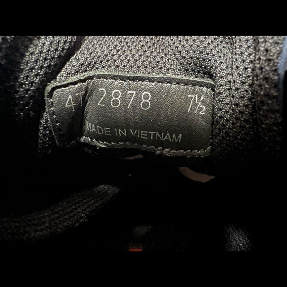 Prada Navy High Top sneakers US 8.5 - Picture 4 of 7